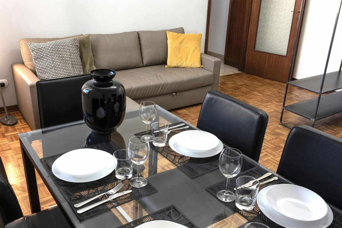 Suite La Montagnola Park 200M Stazione Centrale بولونيا المظهر الخارجي الصورة